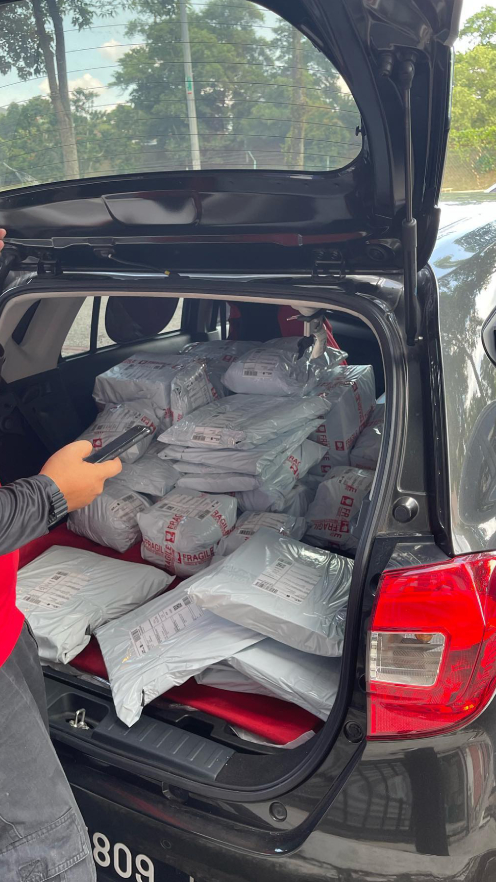 v naseh mart postage